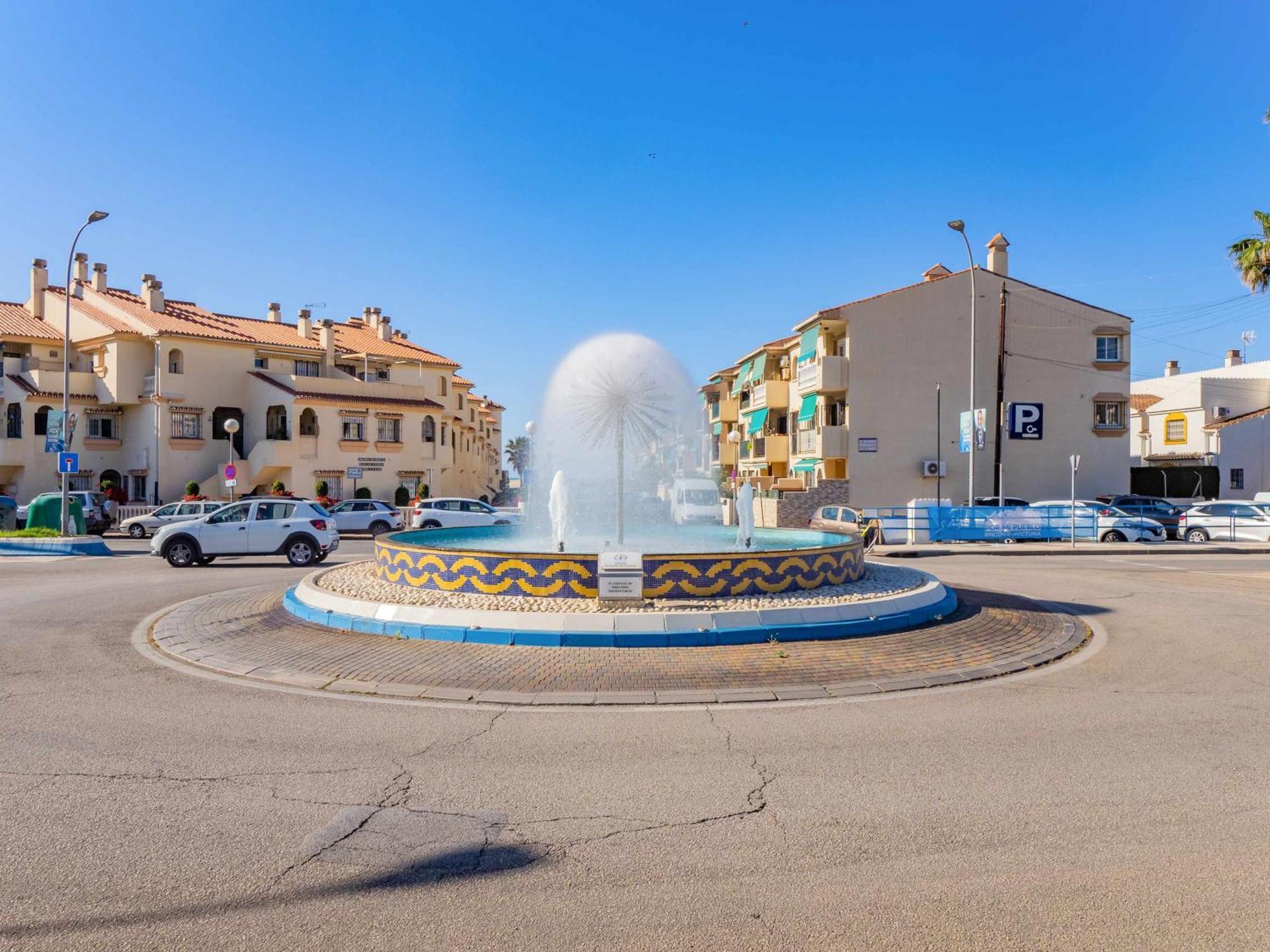 Nuevo Con Piscina Y Parking En La Playa Appartamento